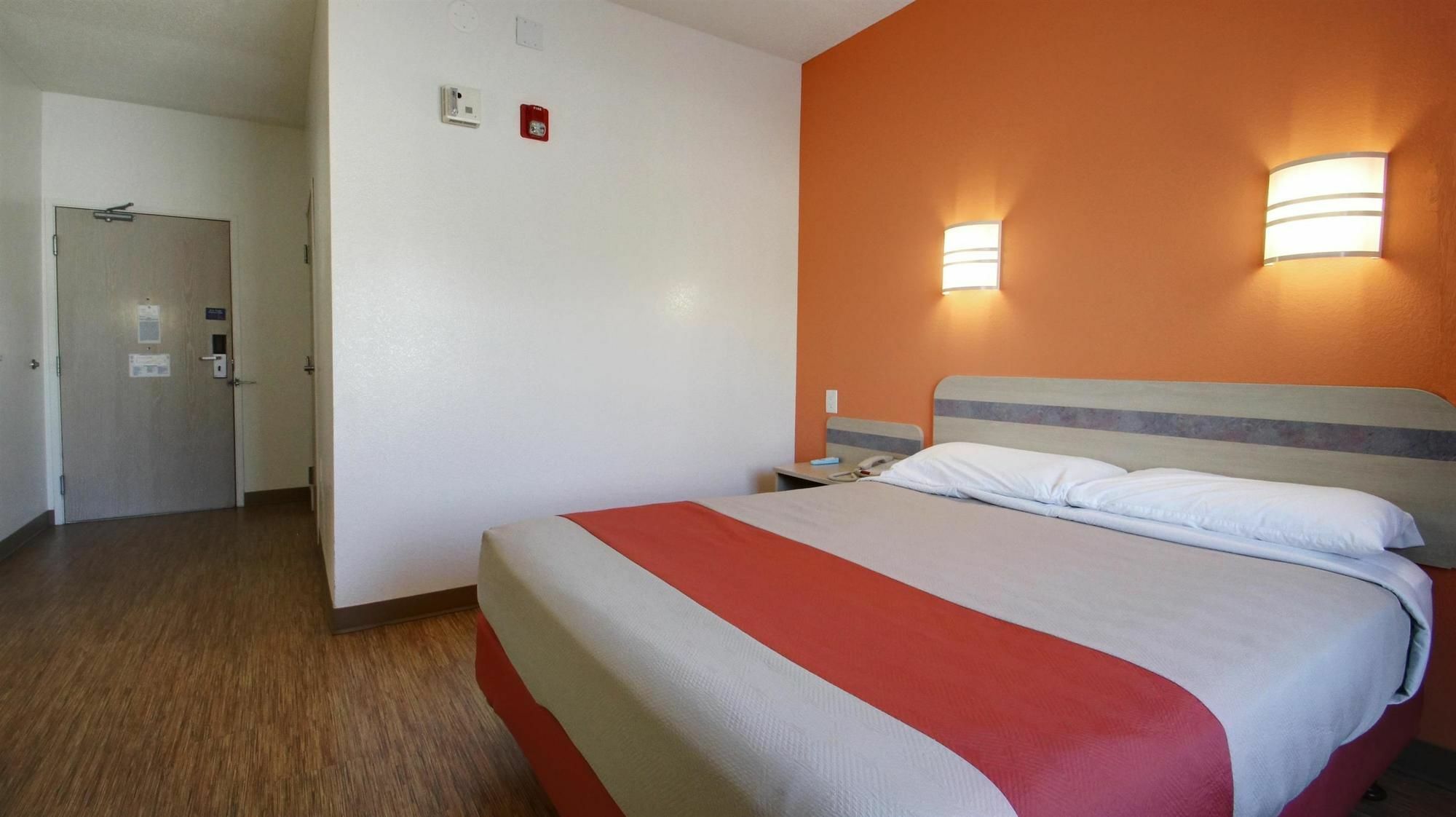 Motel 6 Lehi, Ut - Thanksgiving Point Exterior photo